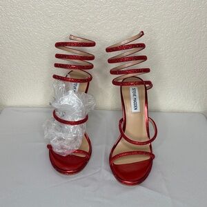 Steve Madden Glittery Red Spiral Heels